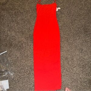 SKIMS long slip dress small NWT color poppy rare